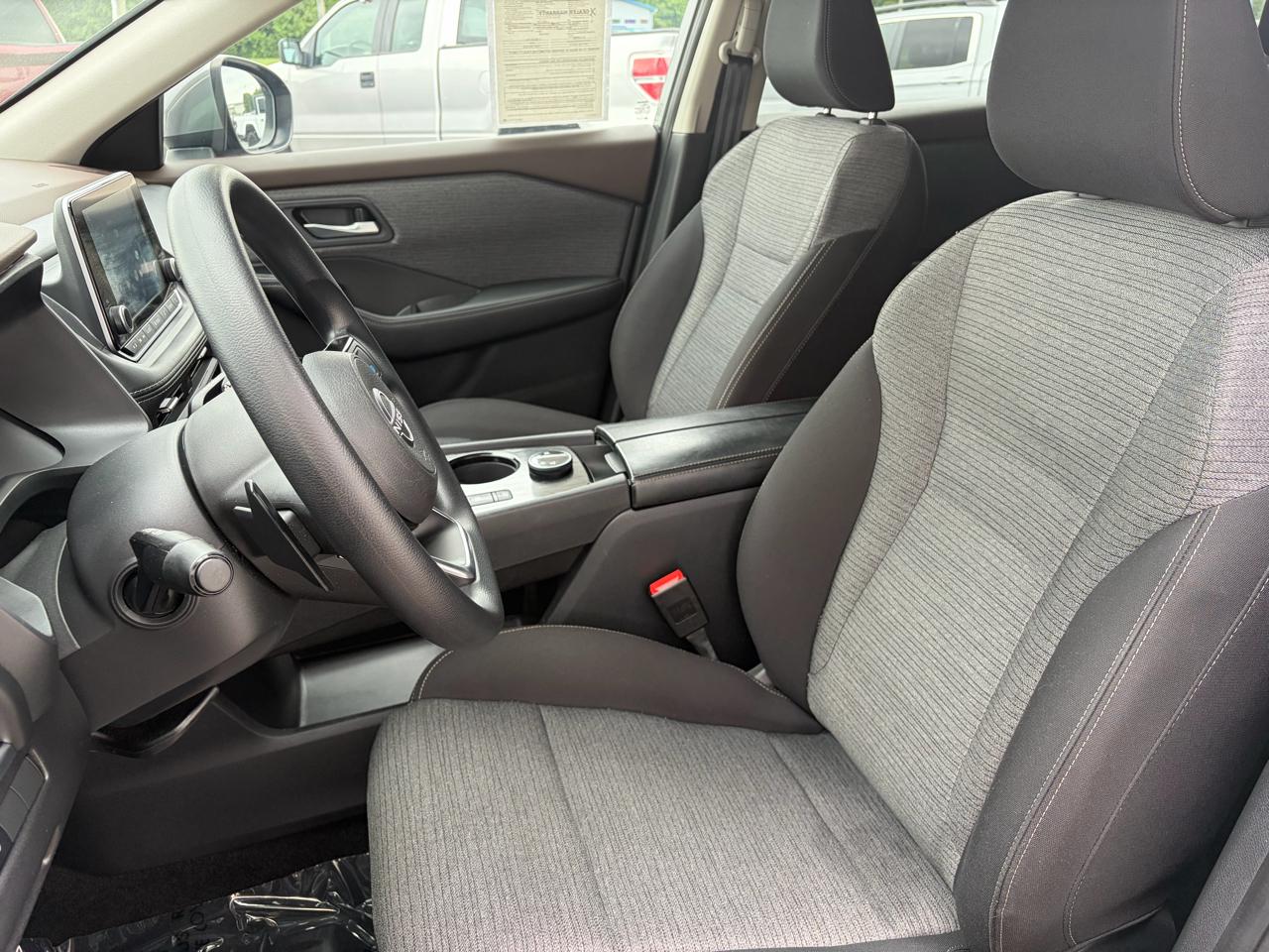 Nissan Rogue AWD SV 2023