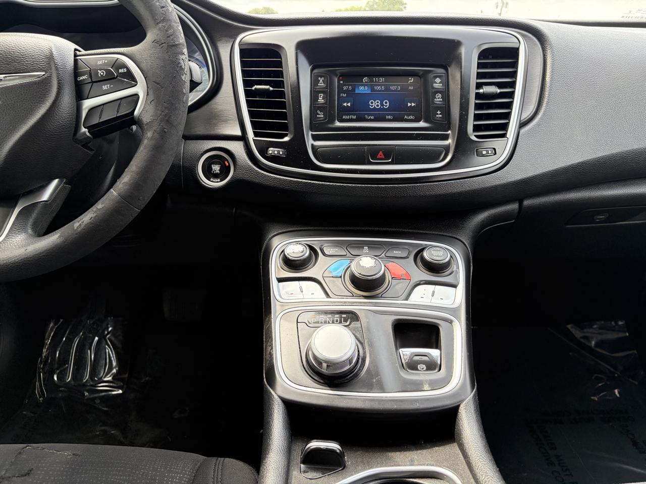Chrysler 200  2016