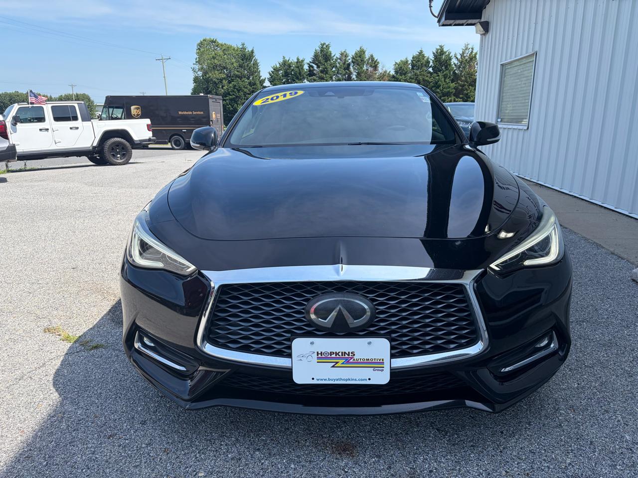 Infiniti Q60 3.0t LUXE AWD 2019
