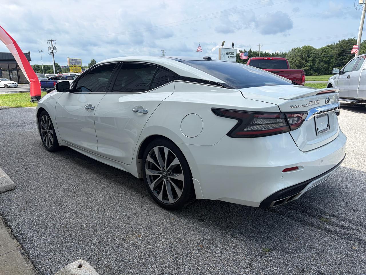 Nissan Maxima  2021