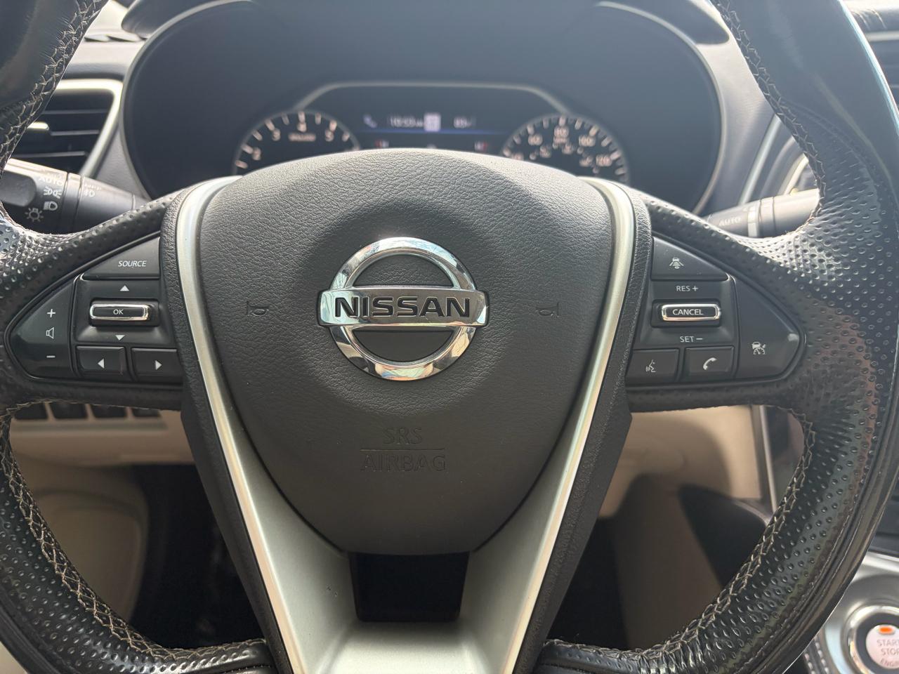 Nissan Maxima  2021