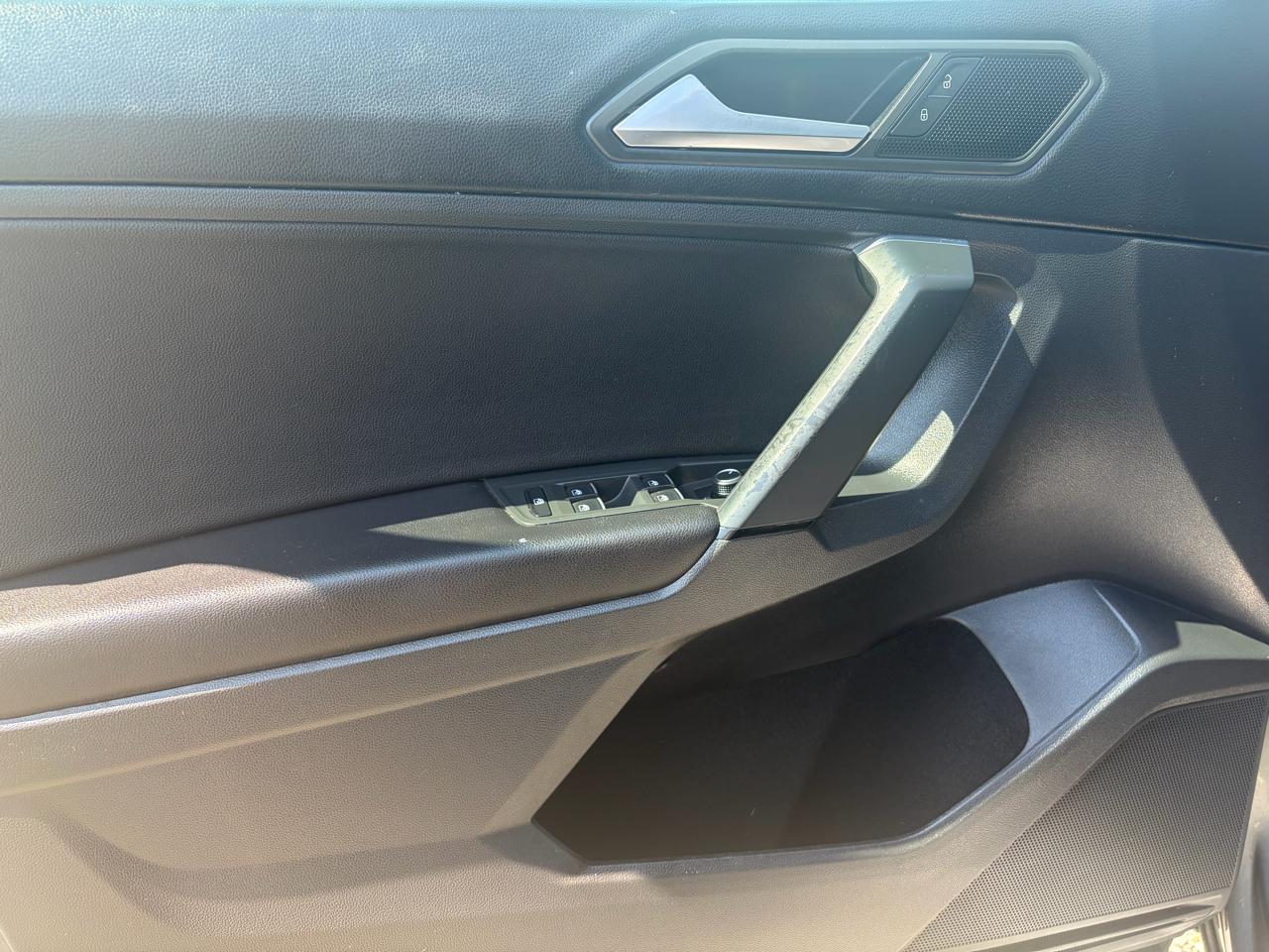 Volkswagen Tiguan 2.0T SEL R-Line Black 4MOTION 2019