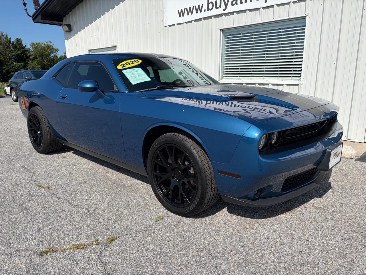 Dodge Challenger SXT RWD 2020