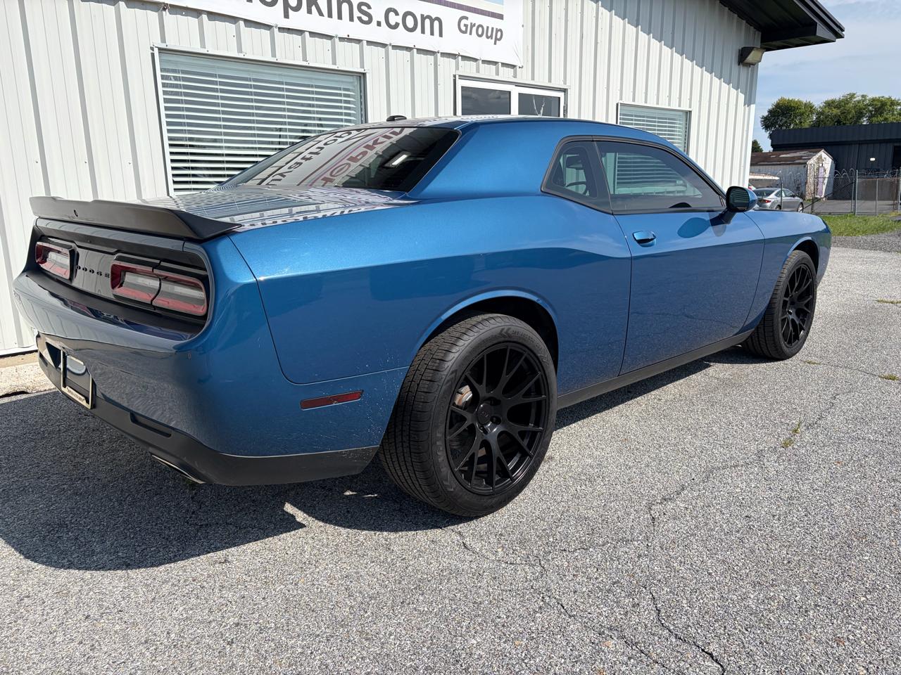 Dodge Challenger SXT RWD 2020