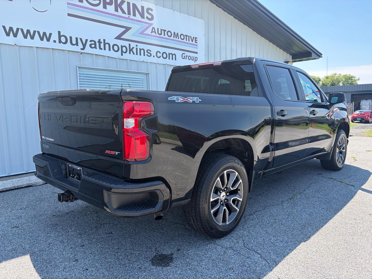 Chevrolet Silverado 1500 4WD Crew Cab 147" RST 2020