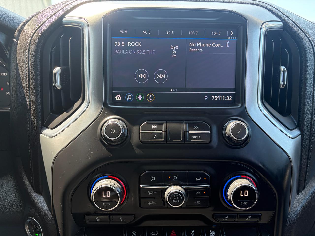 Chevrolet Silverado 1500 4WD Crew Cab 147" RST 2020