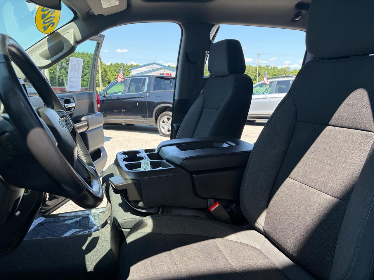 Chevrolet Silverado 1500 4WD Crew Cab 147" RST 2020