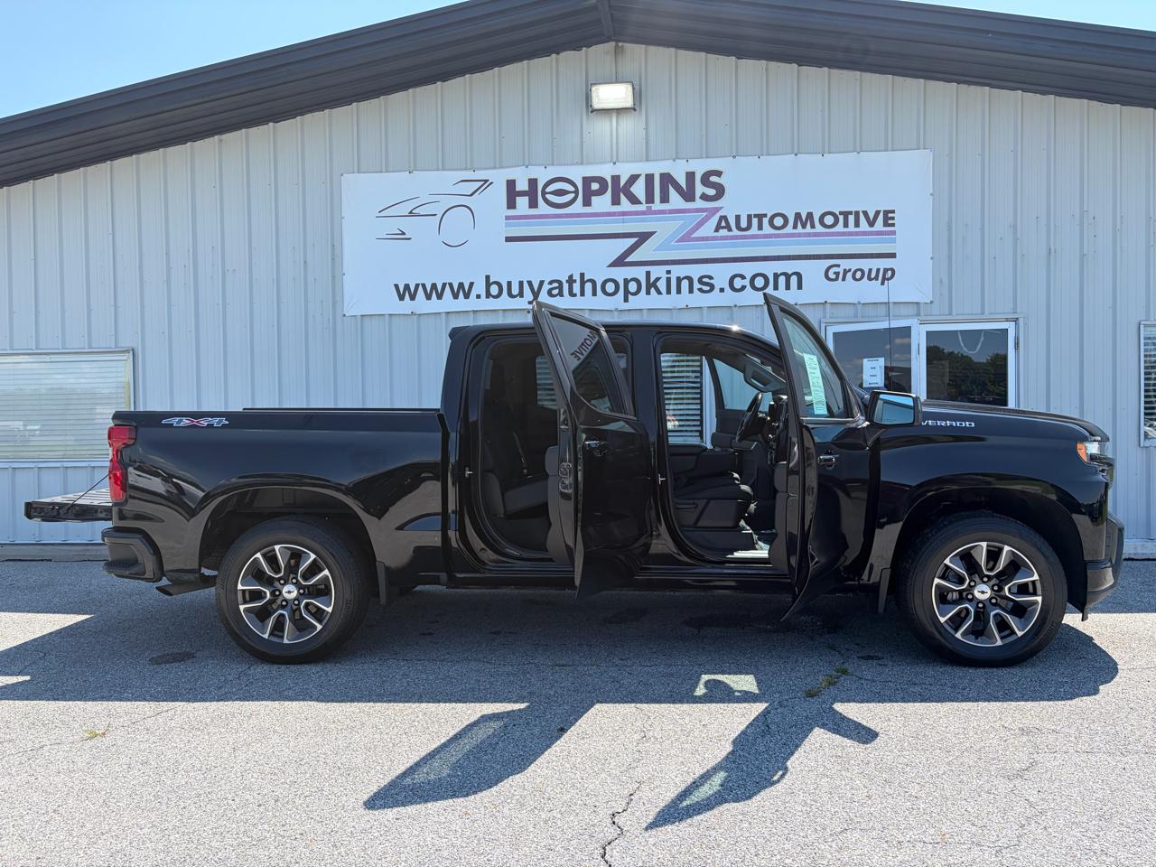 Chevrolet Silverado 1500 4WD Crew Cab 147" RST 2020