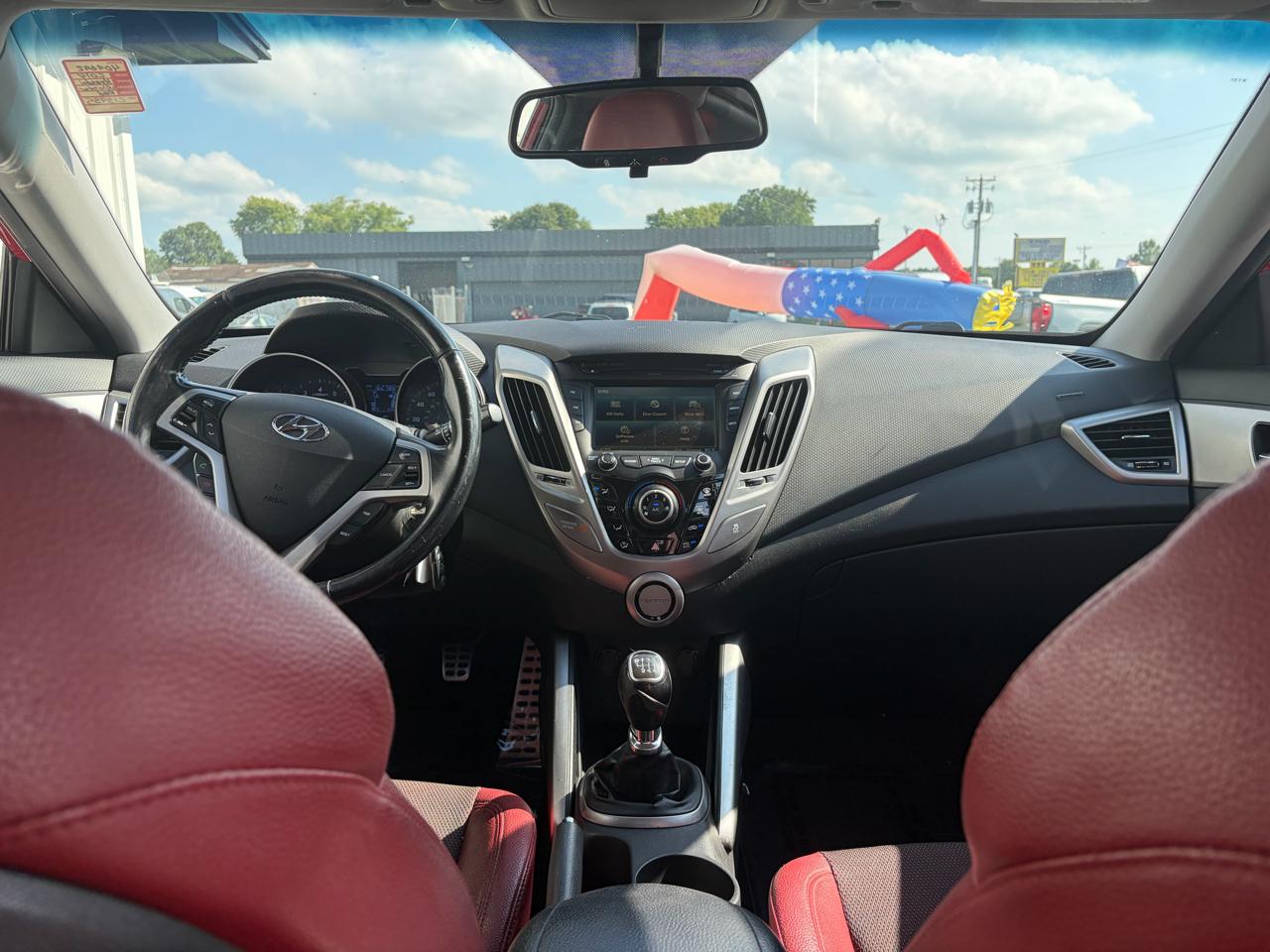 Hyundai Veloster Base 2014