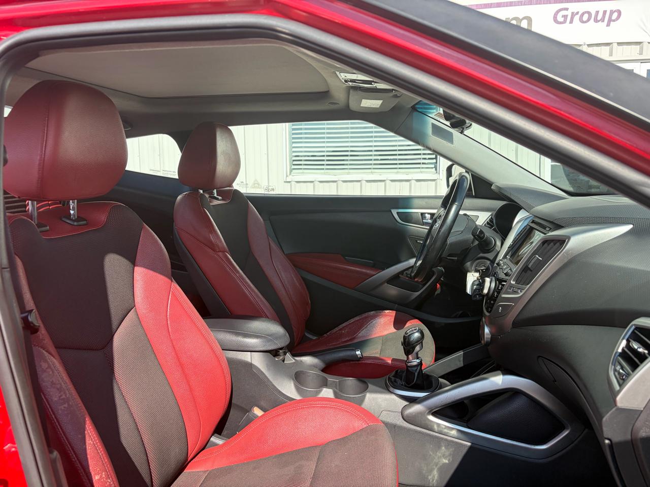 Hyundai Veloster Base 2014
