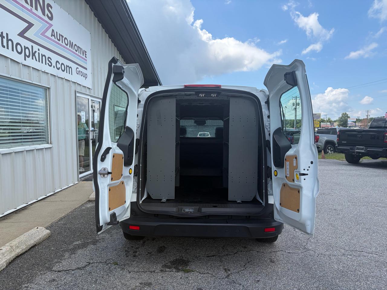 Ford Transit Connect Van XLT LWB w/Rear Symmetrical Doors 2022