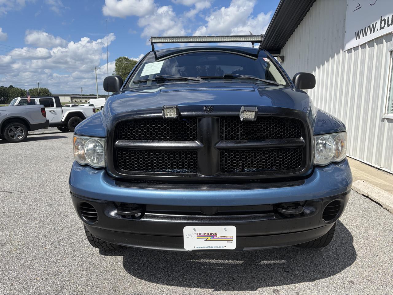 Dodge Ram 2500 4dr Quad Cab 140.5" WB 4WD SLT 2003