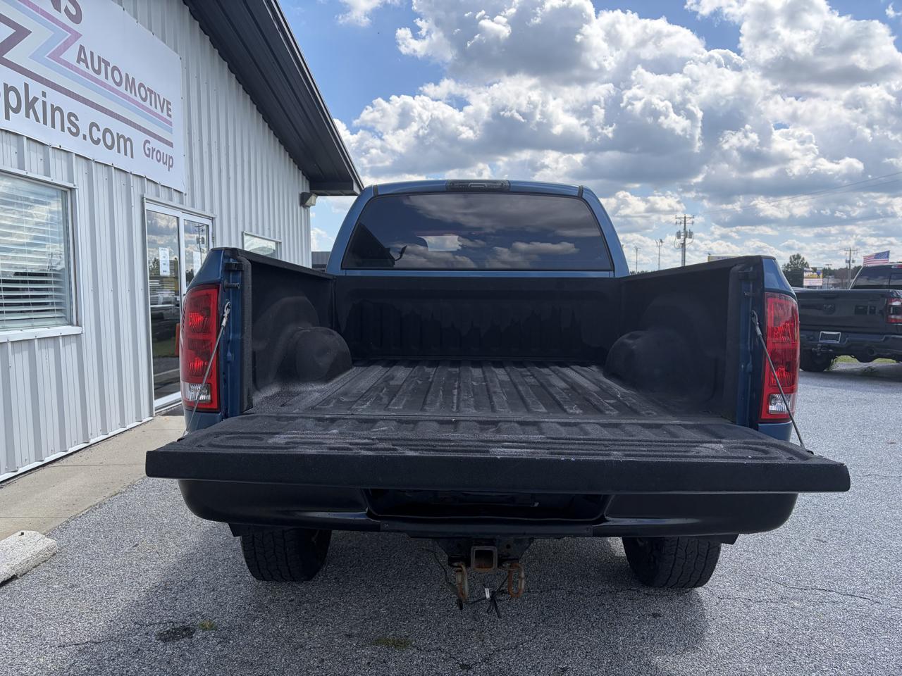 Dodge Ram 2500 4dr Quad Cab 140.5" WB 4WD SLT 2003