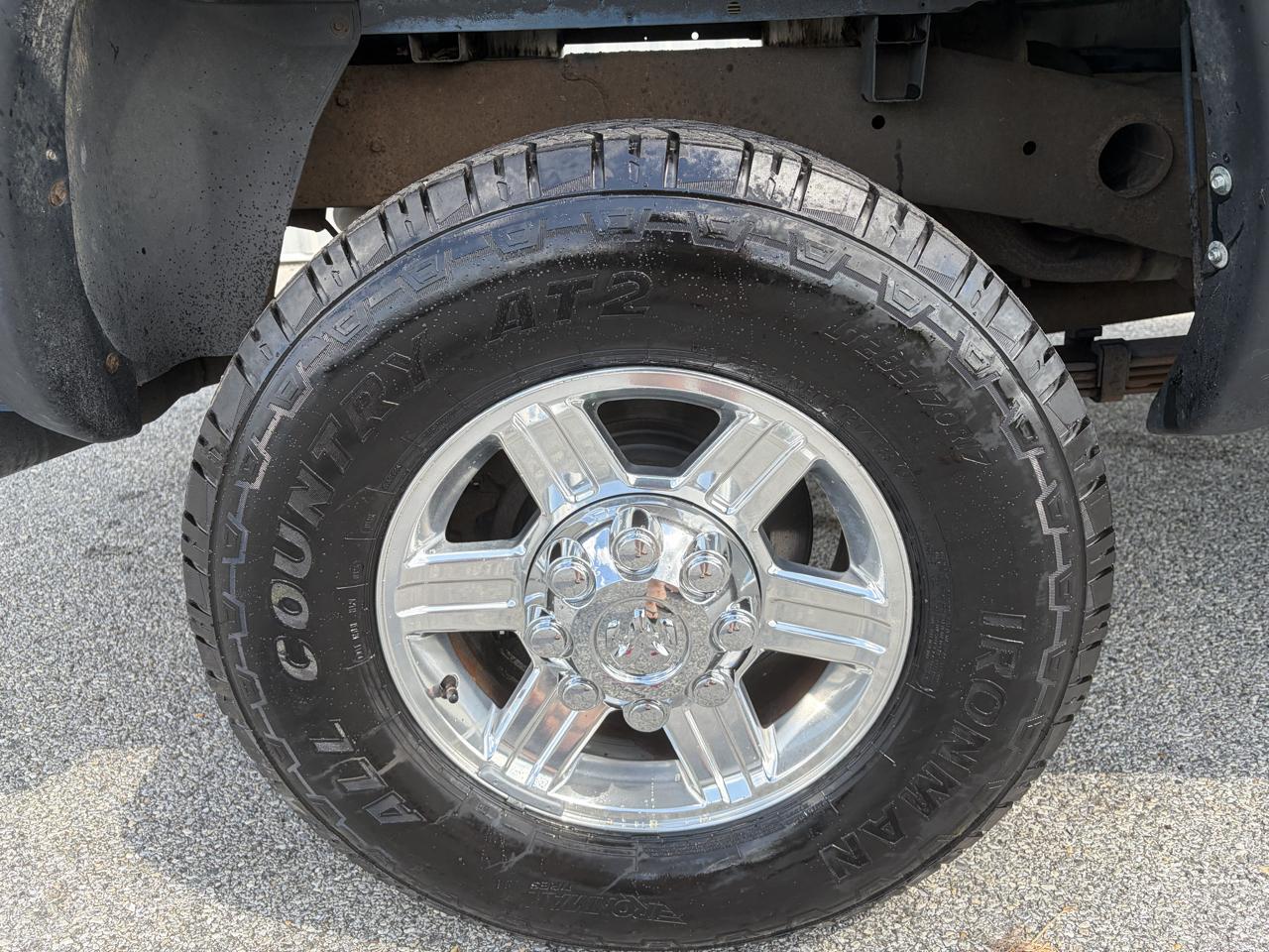 Dodge Ram 2500 4dr Quad Cab 140.5" WB 4WD SLT 2003