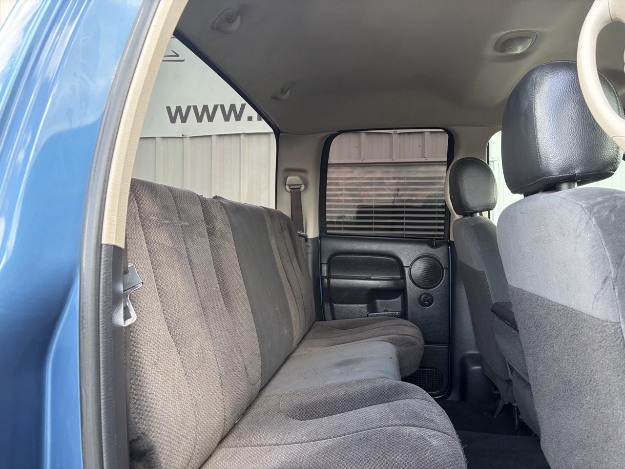 Dodge Ram 2500 4dr Quad Cab 140.5" WB 4WD SLT 2003