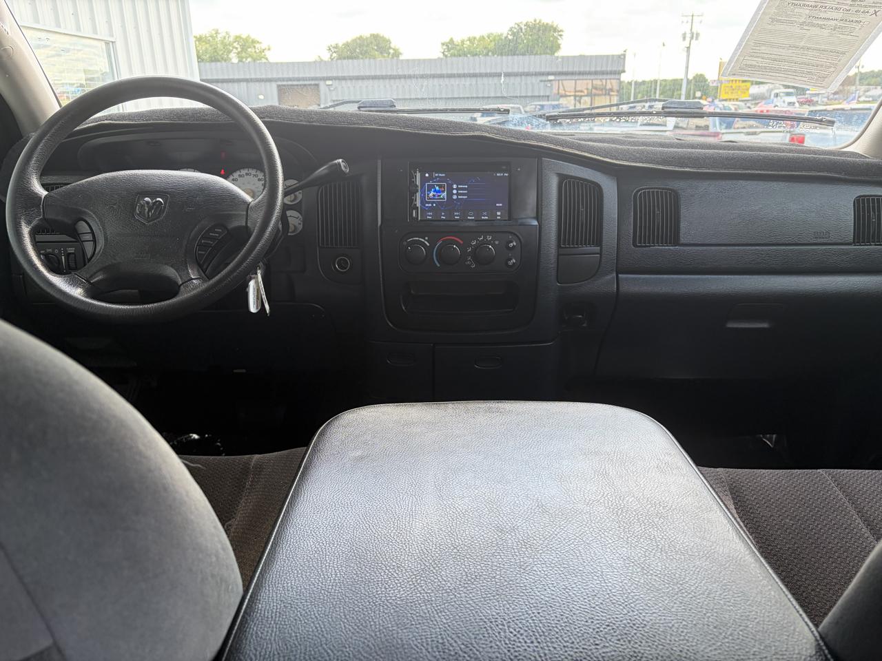 Dodge Ram 2500 4dr Quad Cab 140.5" WB 4WD SLT 2003