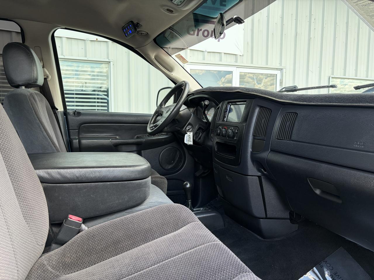 Dodge Ram 2500 4dr Quad Cab 140.5" WB 4WD SLT 2003