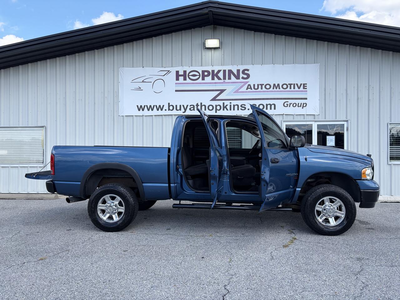 Dodge Ram 2500 4dr Quad Cab 140.5" WB 4WD SLT 2003