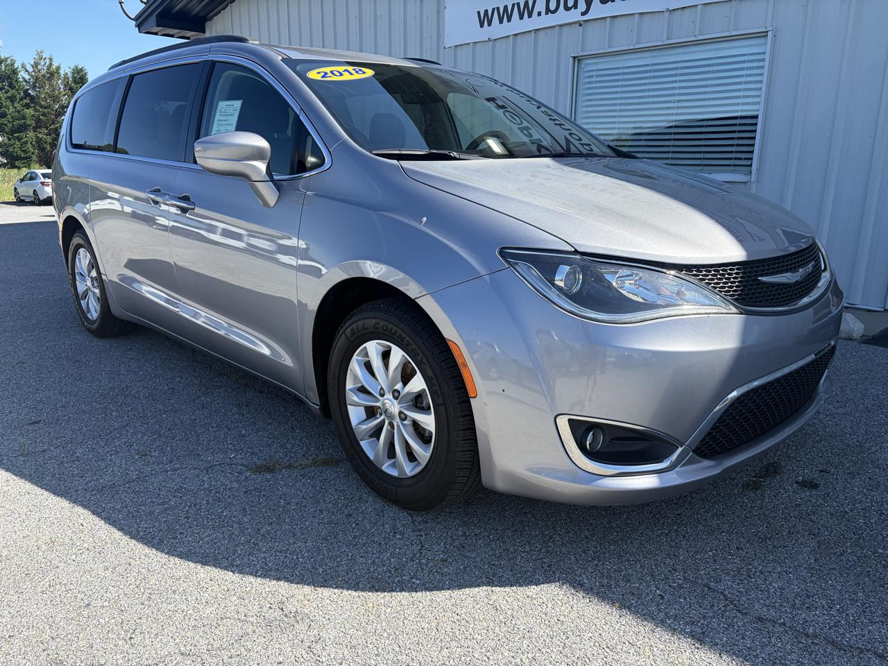 Chrysler Pacifica Touring Plus FWD 2018