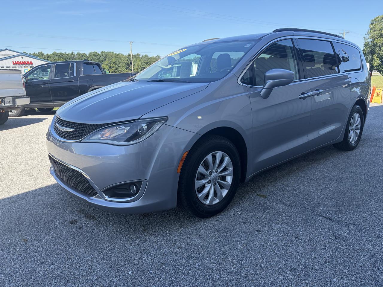 Chrysler Pacifica Touring Plus FWD 2018