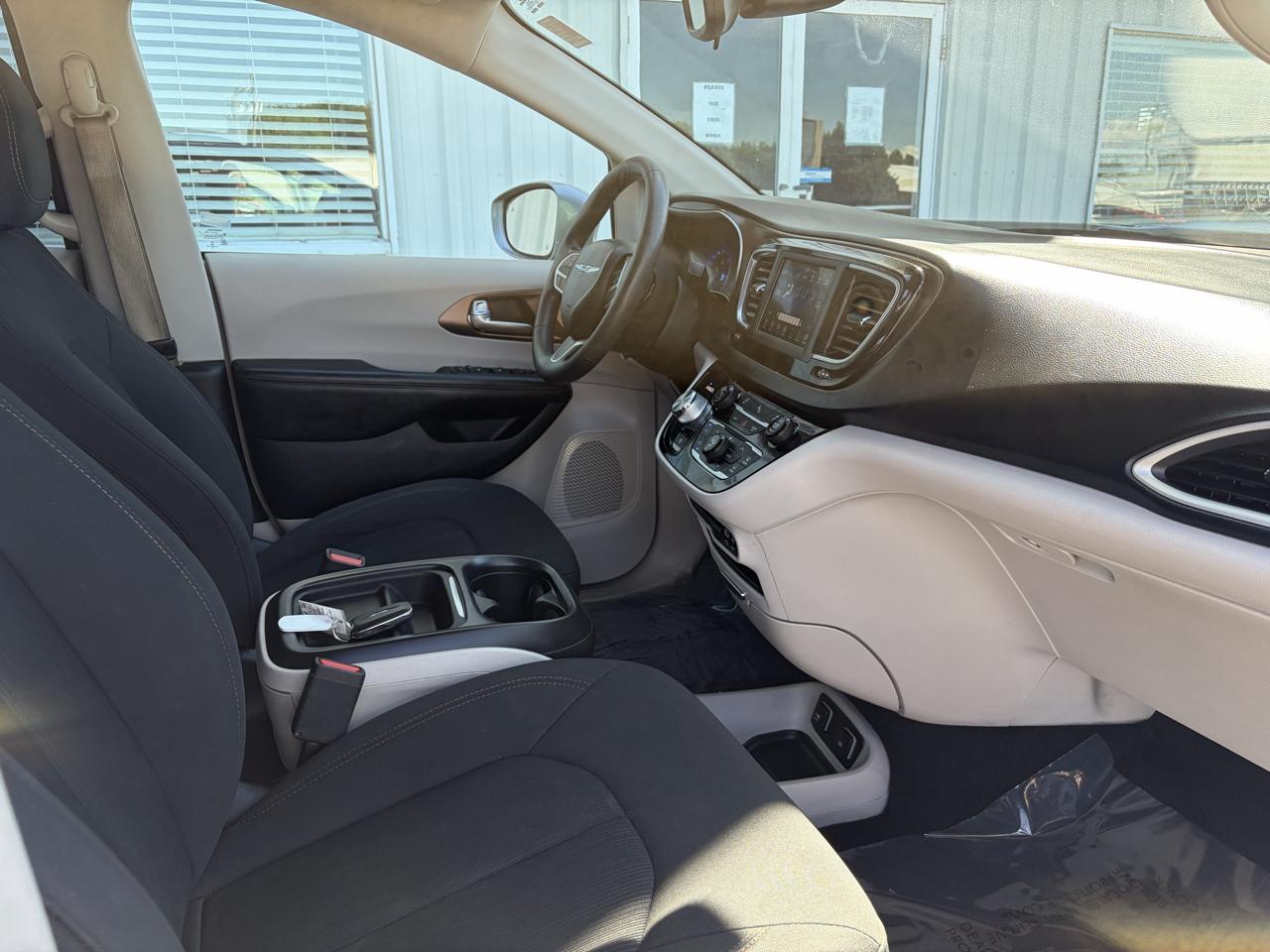 Chrysler Pacifica Touring Plus FWD 2018
