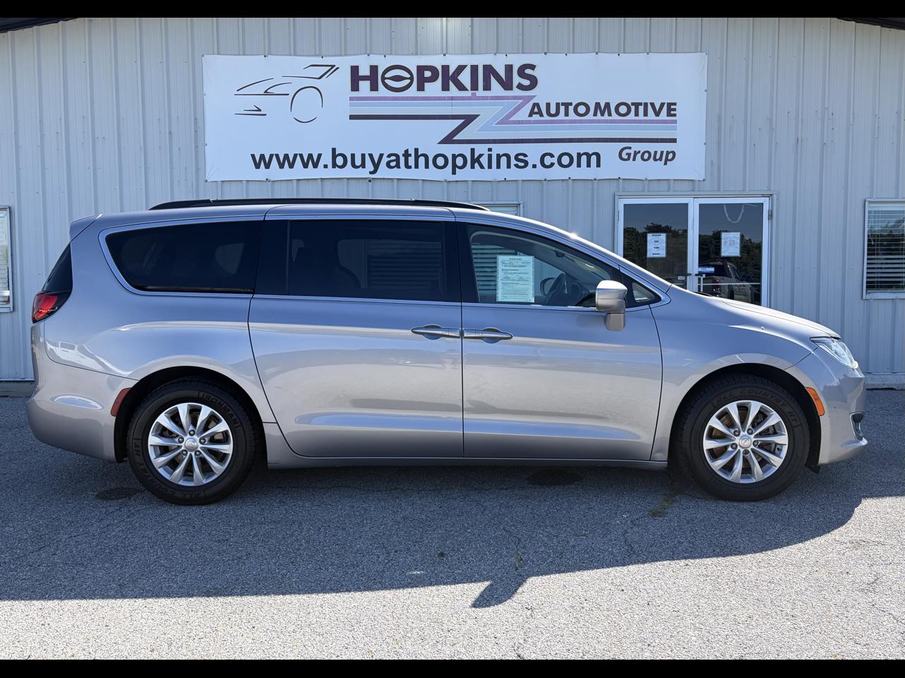2018 Chrysler Pacifica Touring Plus FWD