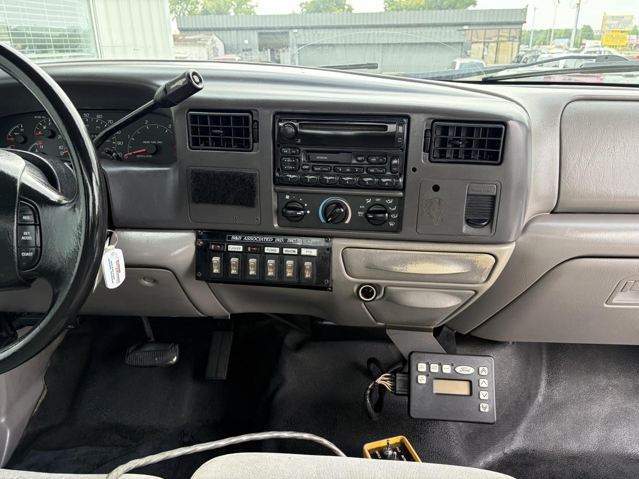 Ford Super Duty F-450  2000