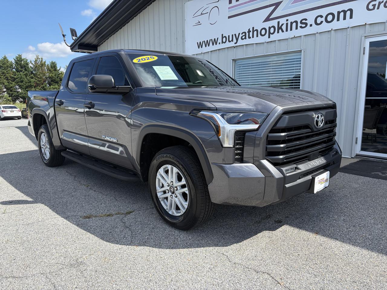 Toyota Tundra 4WD SR5 CrewMax 5.5' Bed (Natl) 2025