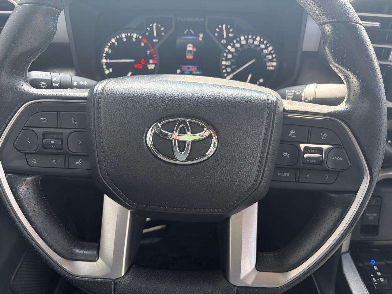 Toyota Tundra 4WD SR5 CrewMax 5.5' Bed (Natl) 2025
