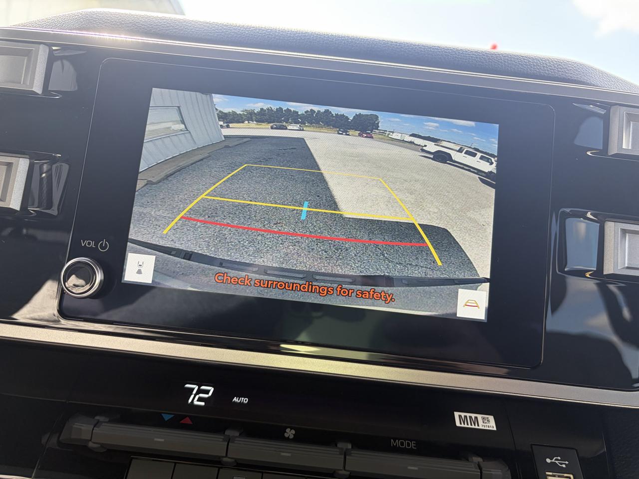 Toyota Tundra 4WD SR5 CrewMax 5.5' Bed (Natl) 2025