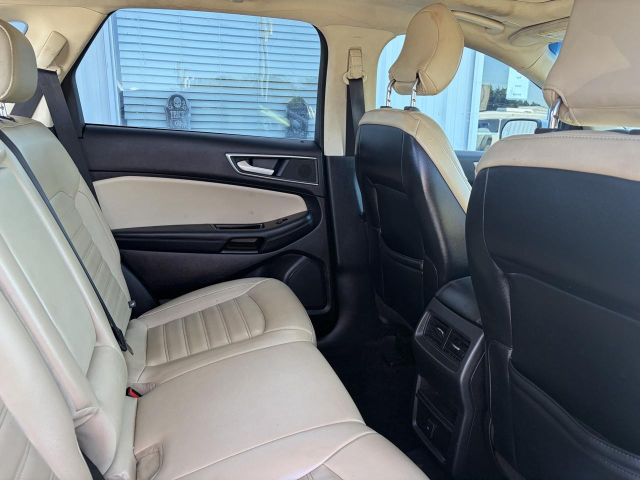 Ford Edge SEL FWD 2019