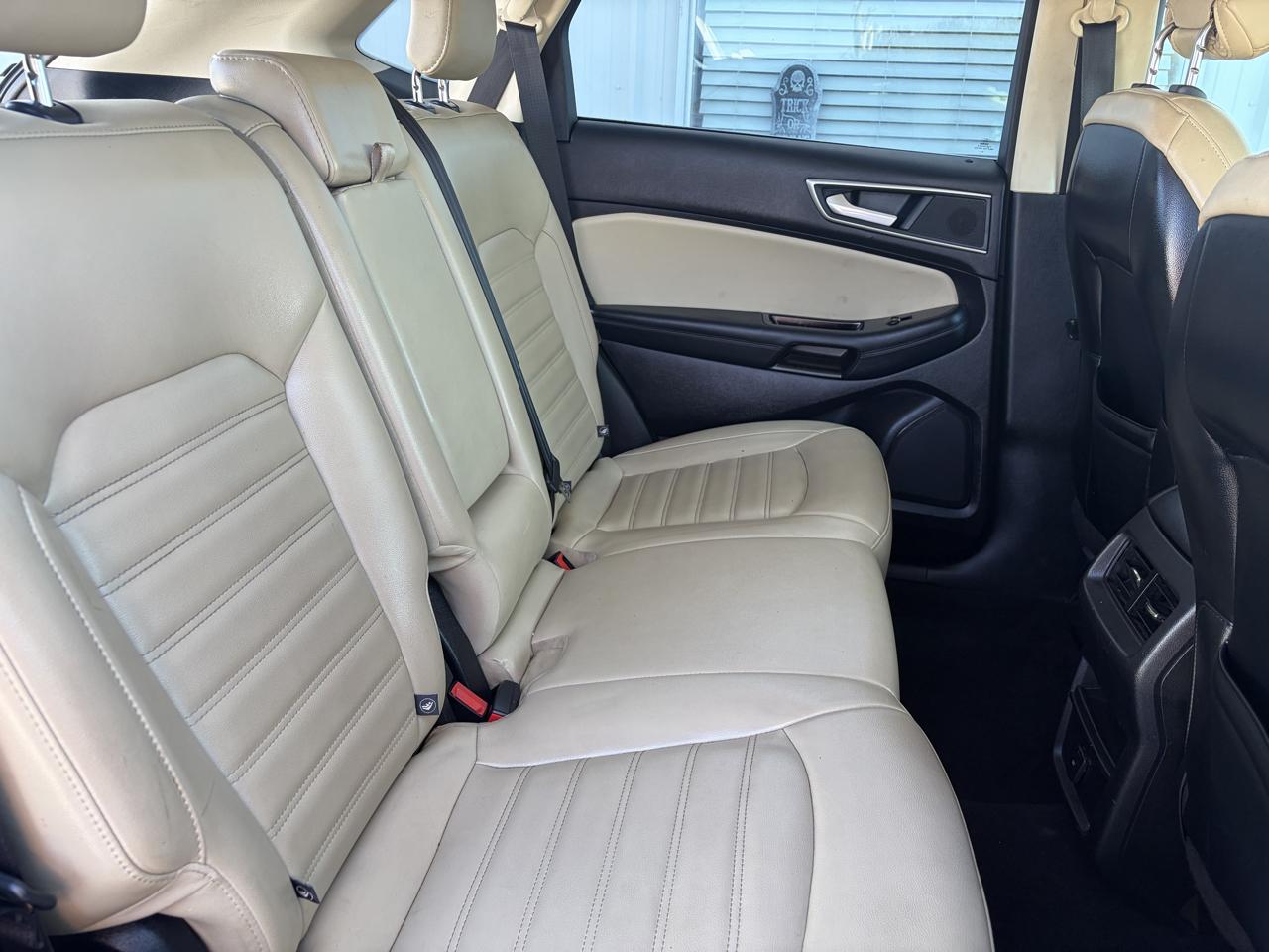 Ford Edge SEL FWD 2019
