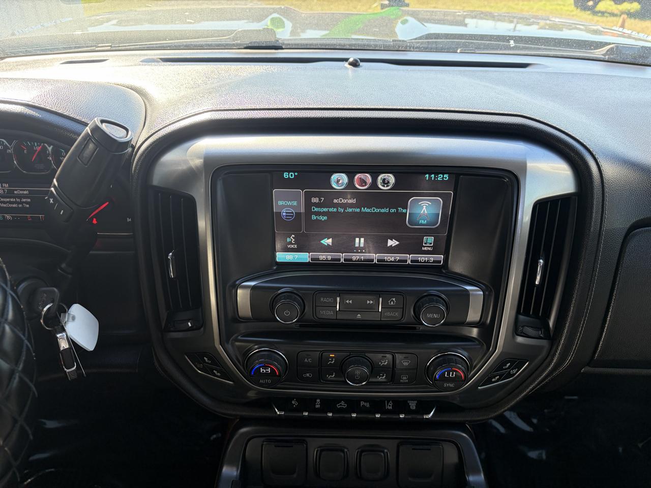 Chevrolet Silverado 3500HD Built After Aug 14  2015