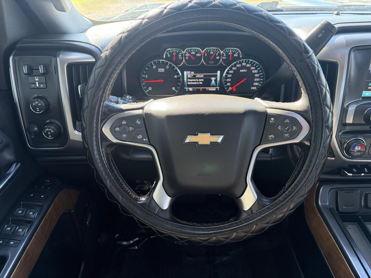 Chevrolet Silverado 3500HD Built After Aug 14  2015