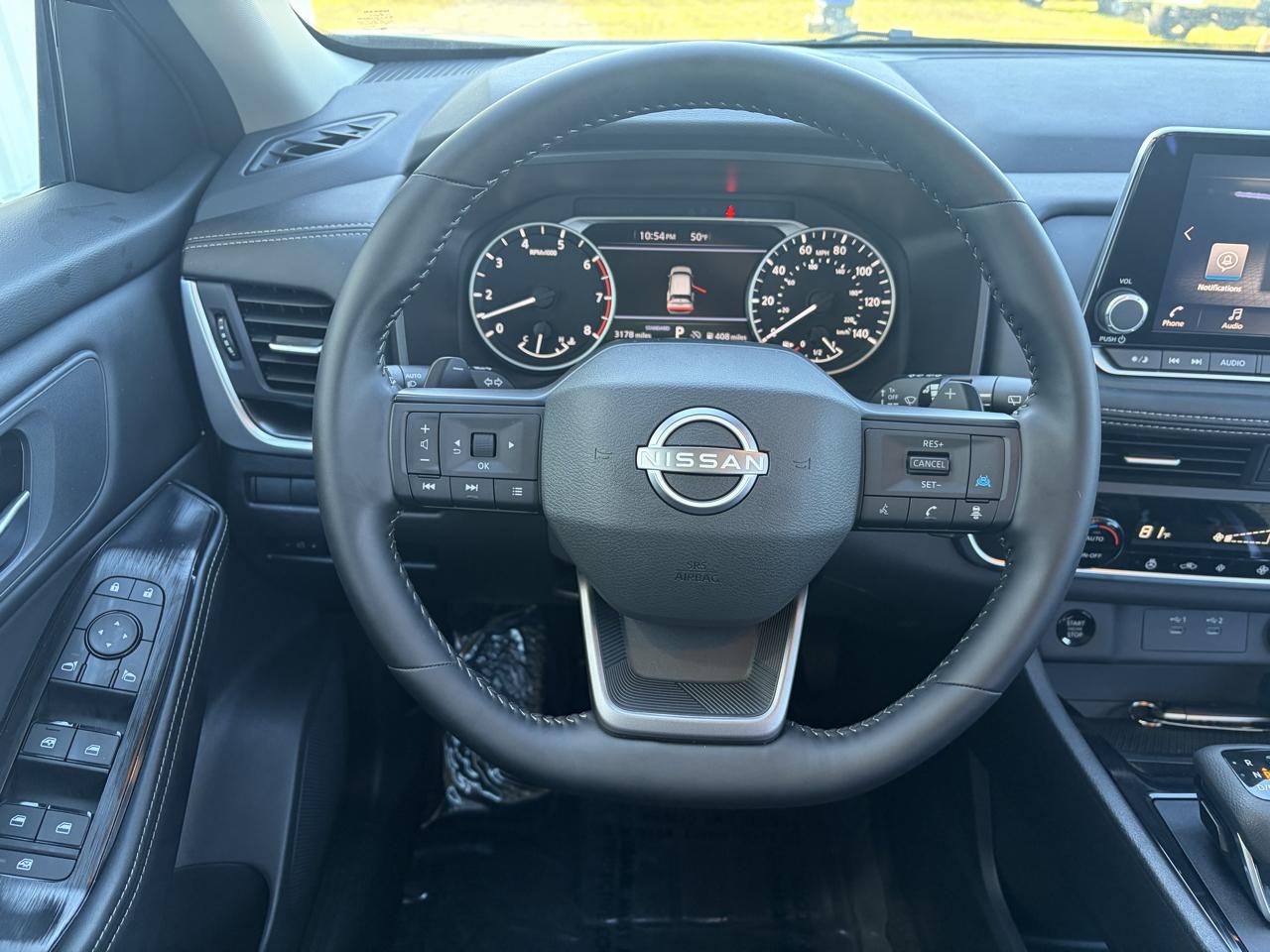 Nissan Rogue FWD SV *Ltd Avail* 2026