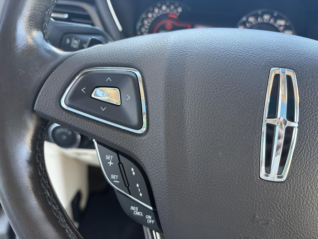Lincoln MKC FWD 4dr Reserve 2016