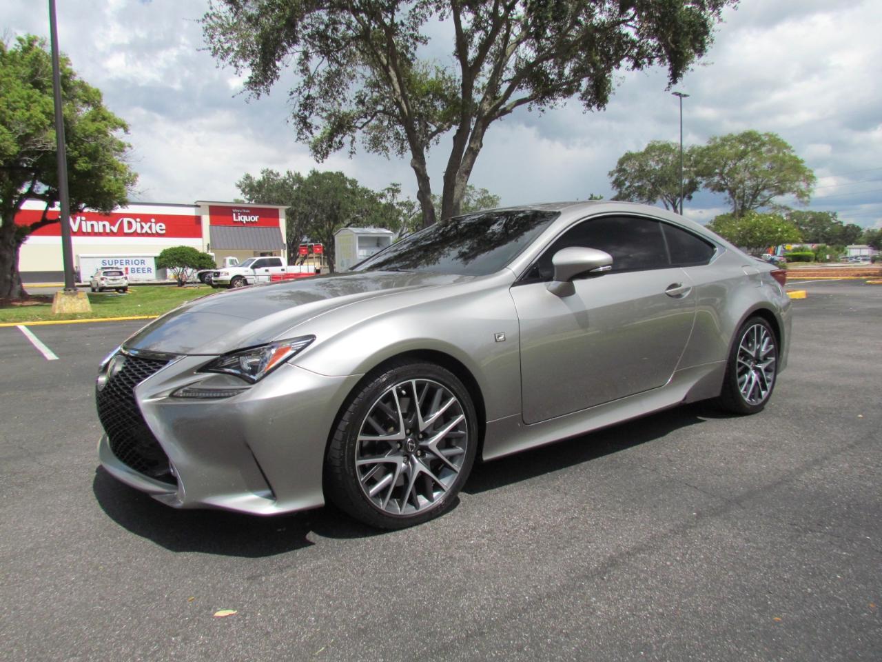 Lexus RC 200t  2016