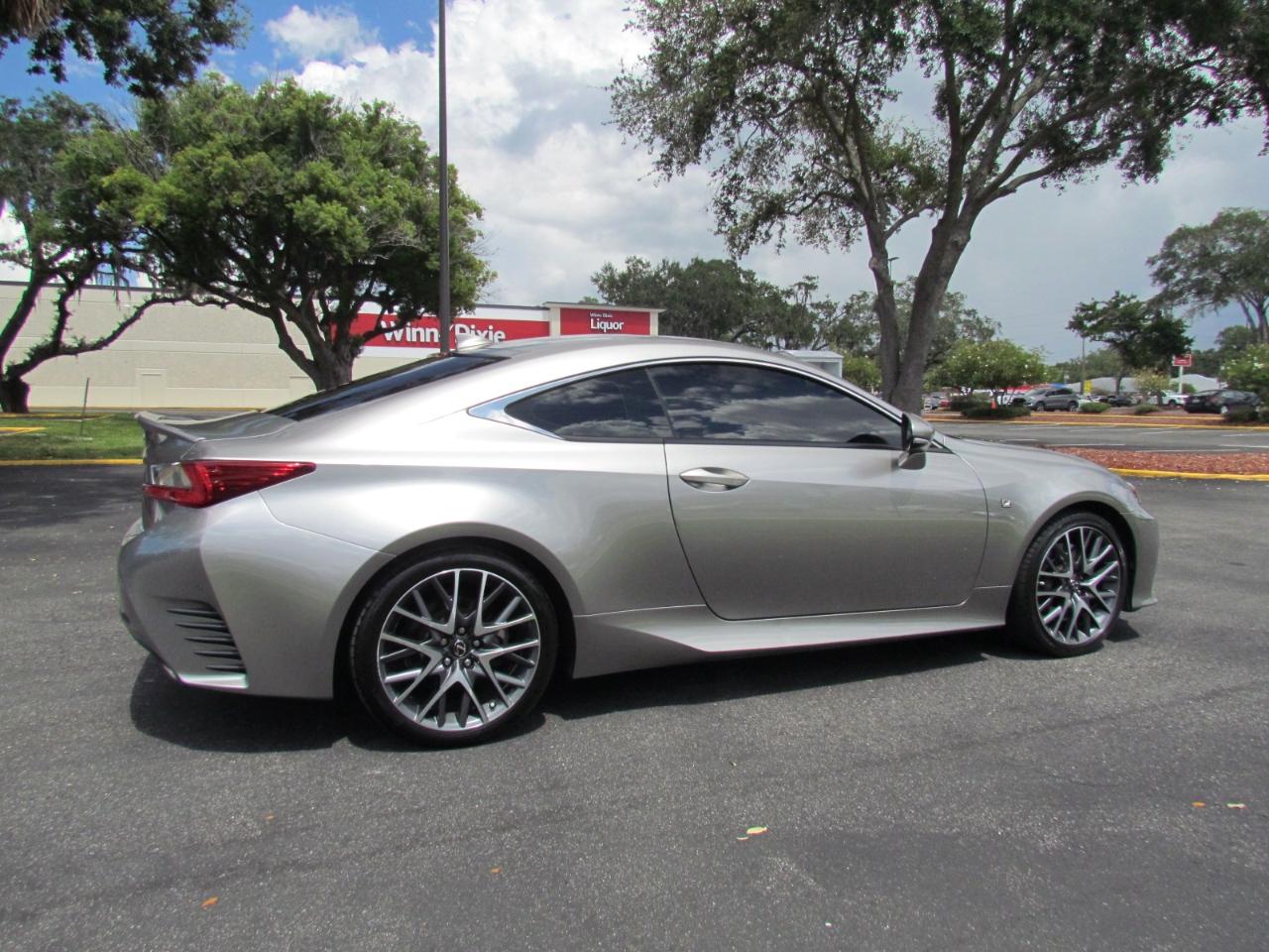 Lexus RC 200t  2016