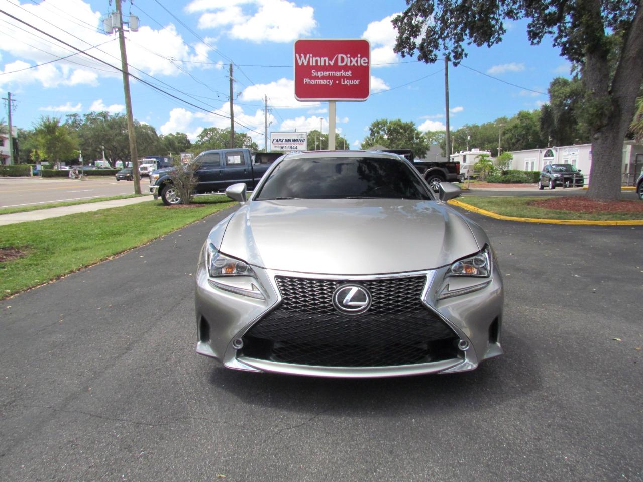 Lexus RC 200t  2016