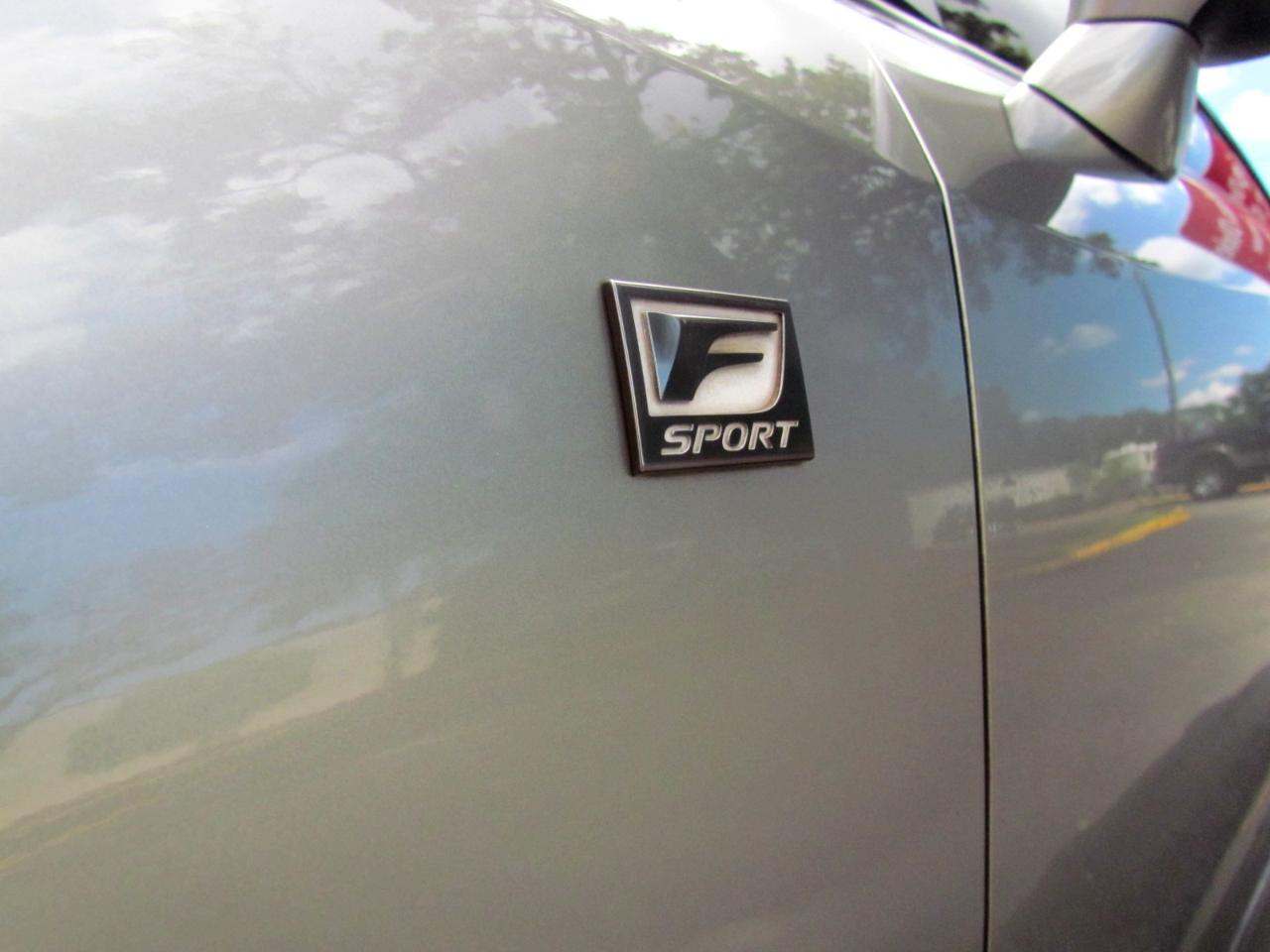 Lexus RC 200t  2016