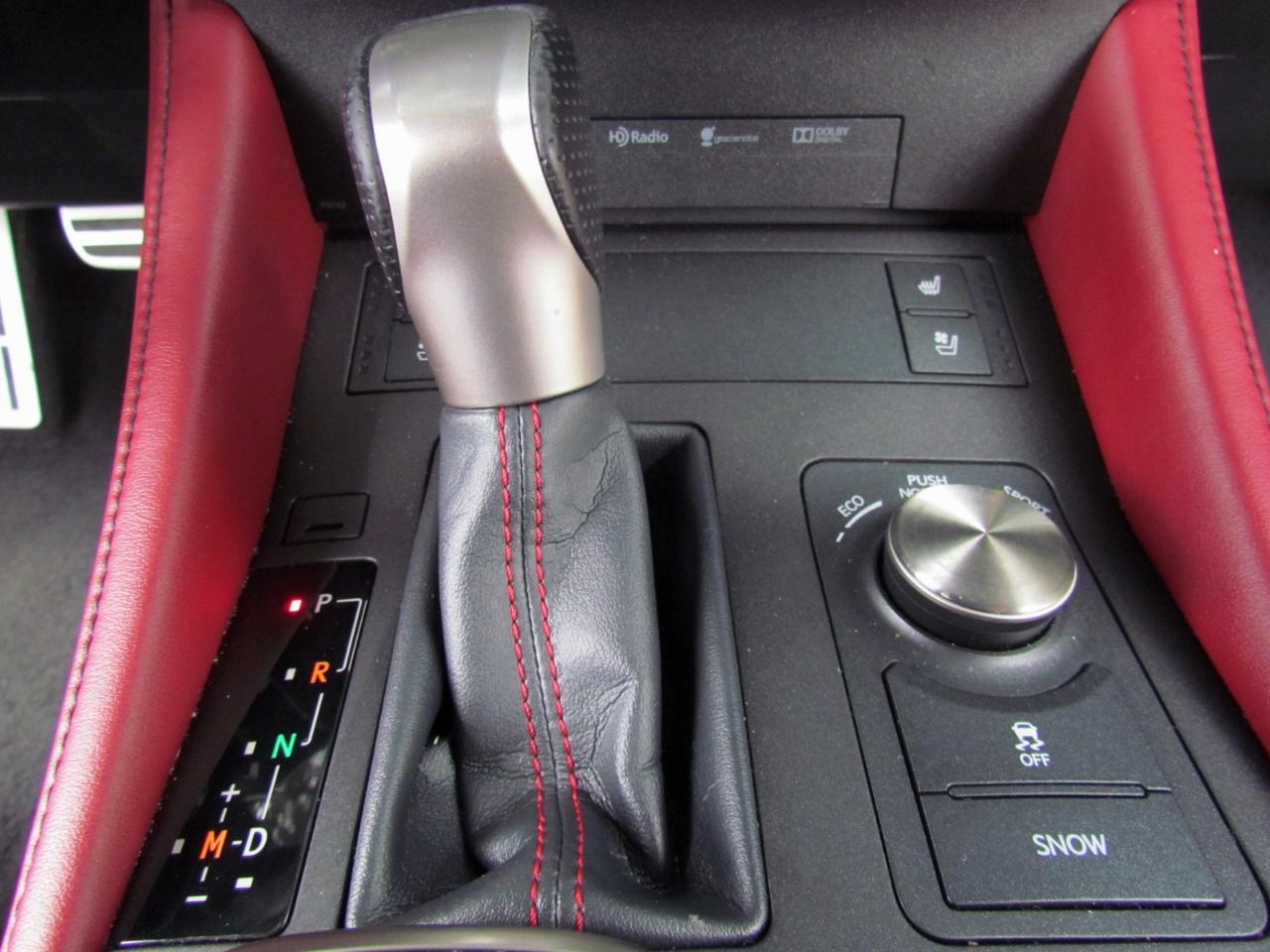 Lexus RC 200t  2016