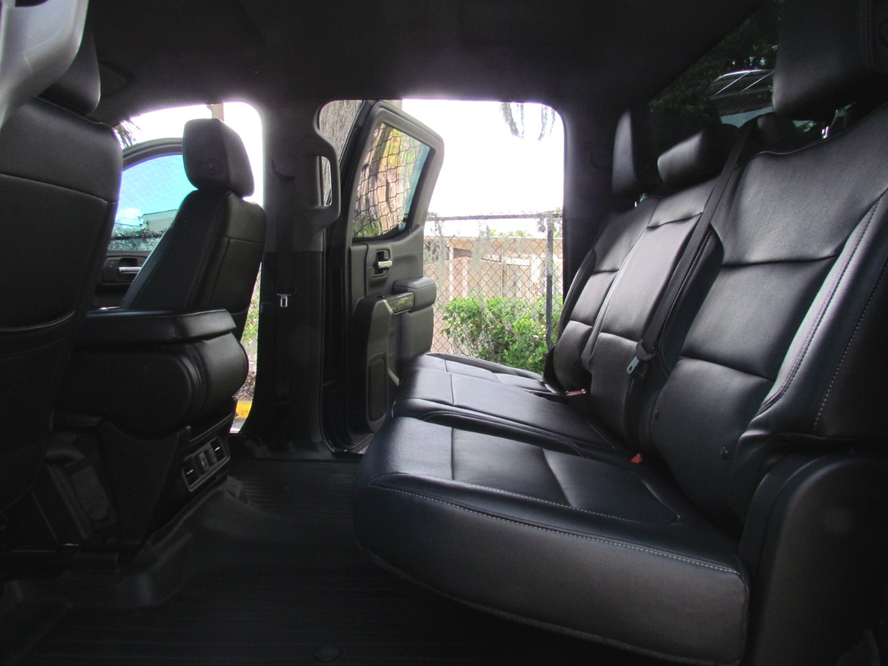 GMC Sierra 1500 SLE Crew Cab Short Box 4WD 2020