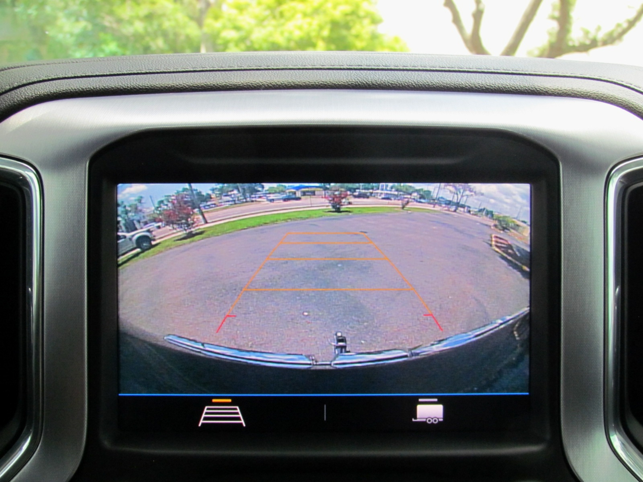 GMC Sierra 1500 SLE Crew Cab Short Box 4WD 2020