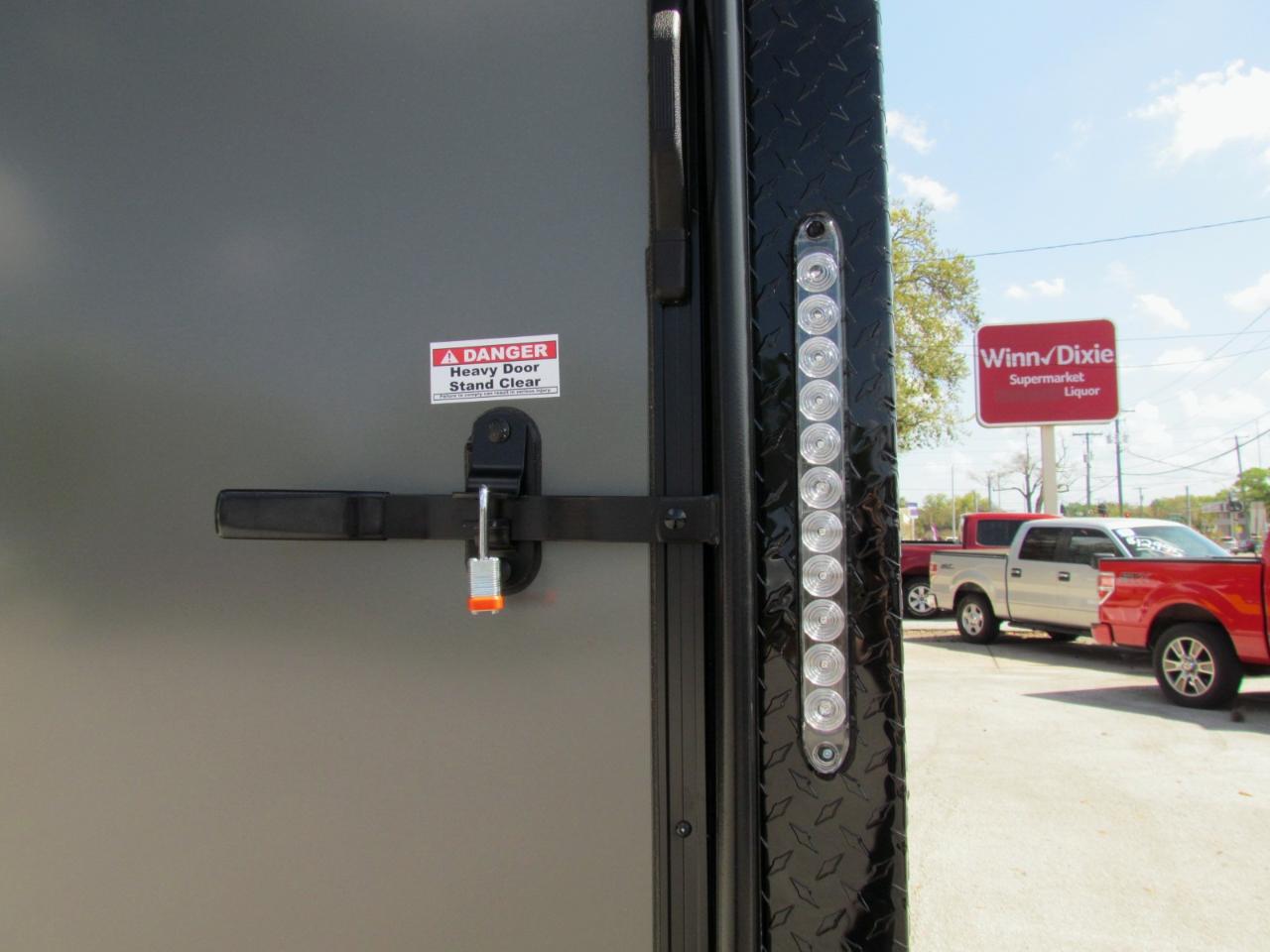 Trailer Enclosed Trailer  2026