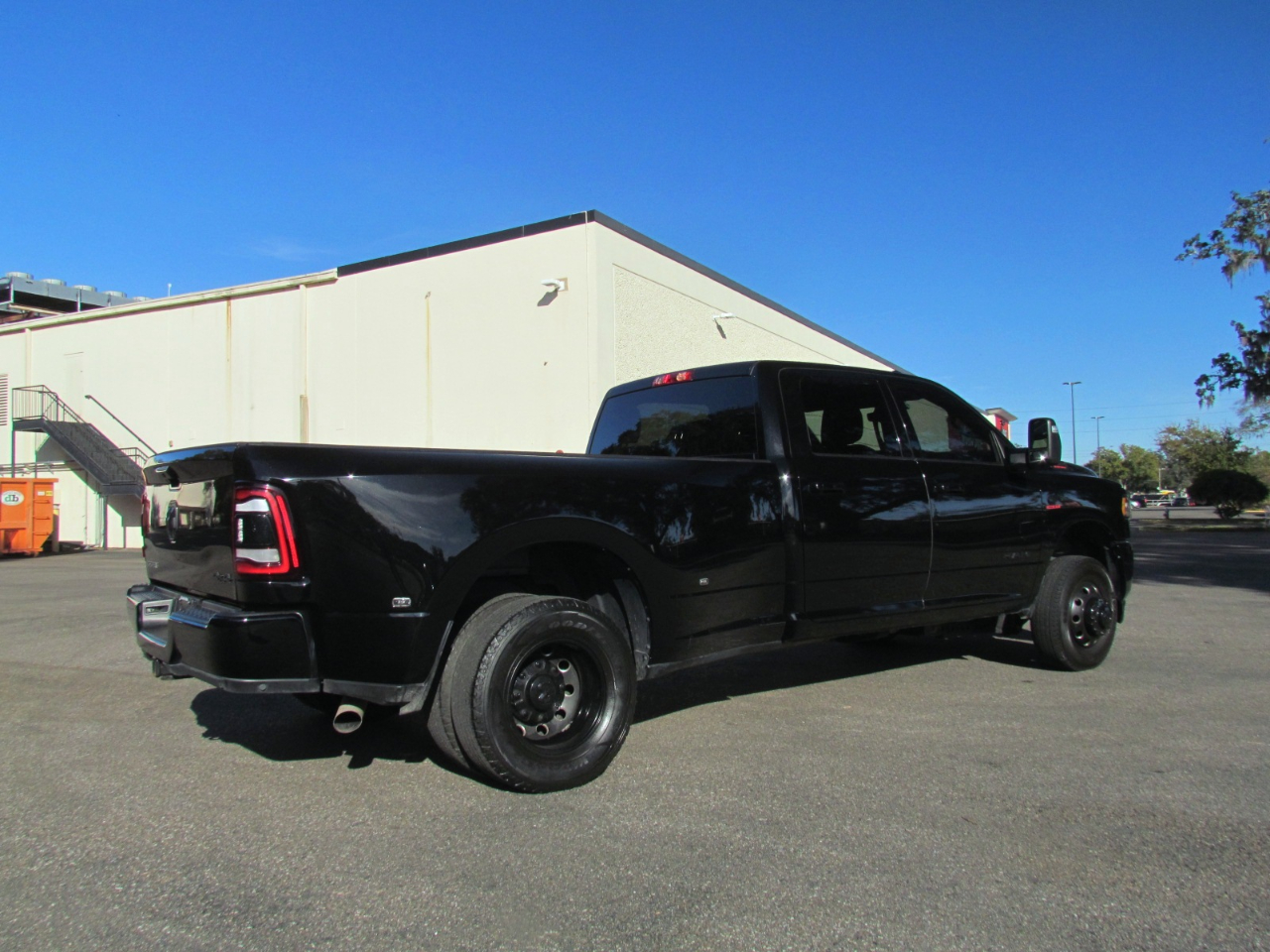RAM 3500 Big Horn Crew Cab LWB 4WD DRW 2024