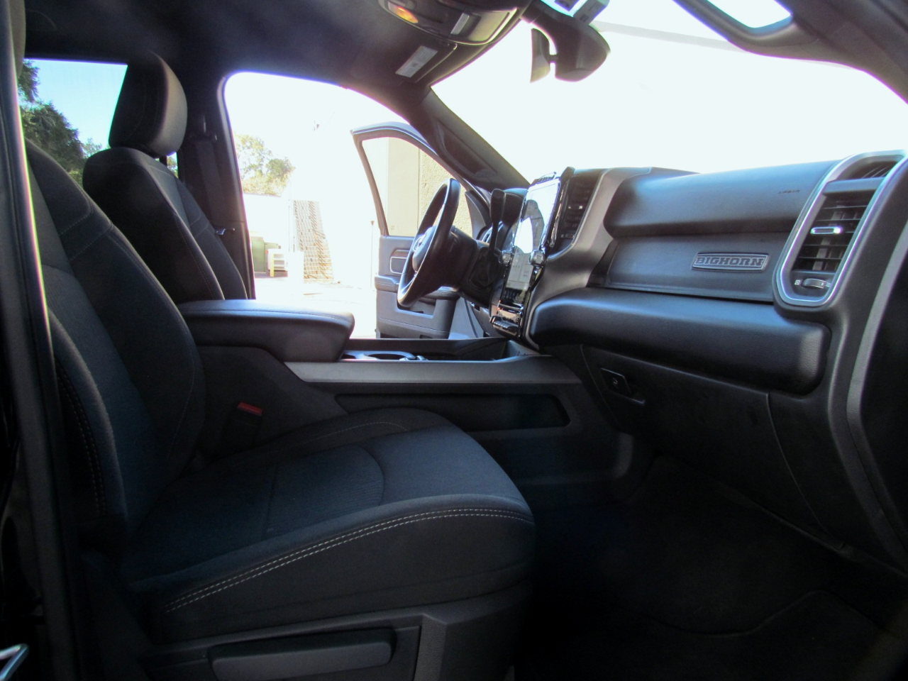 RAM 3500 Big Horn Crew Cab LWB 4WD DRW 2024