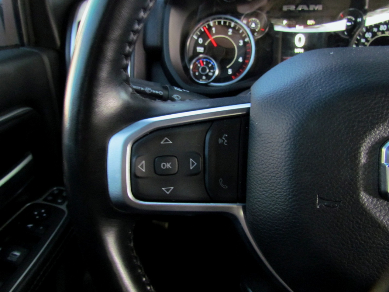 RAM 3500 Big Horn Crew Cab LWB 4WD DRW 2024