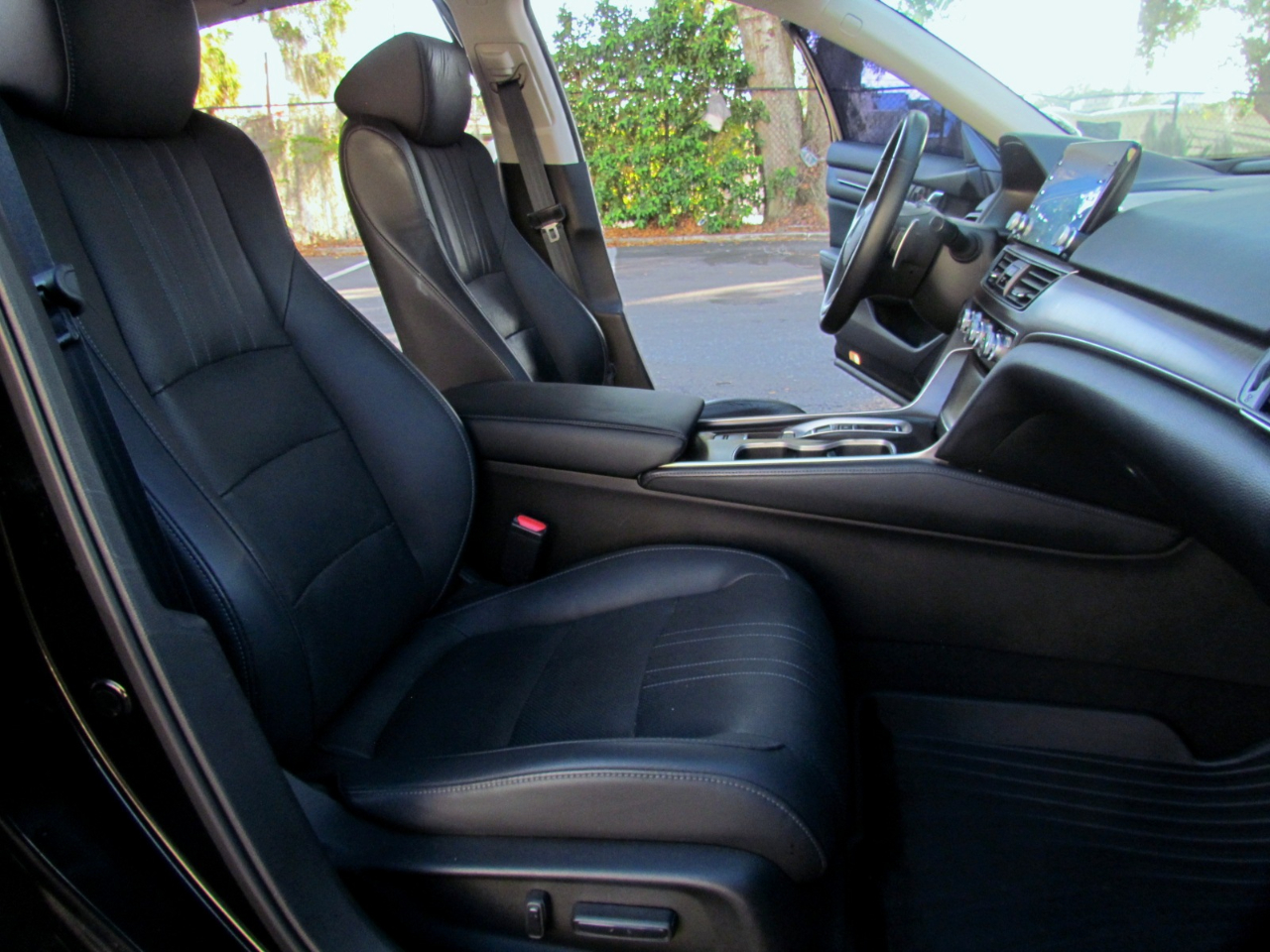 Honda Accord Touring 2.0T 10A 2018