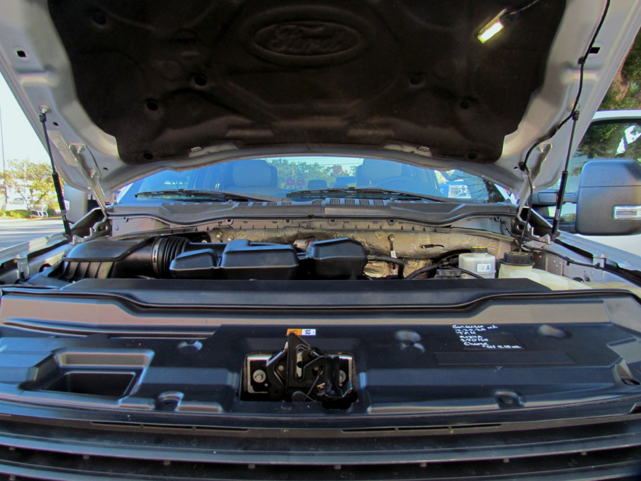 Ford F-250 SD XLT Crew Cab 4WD 2018