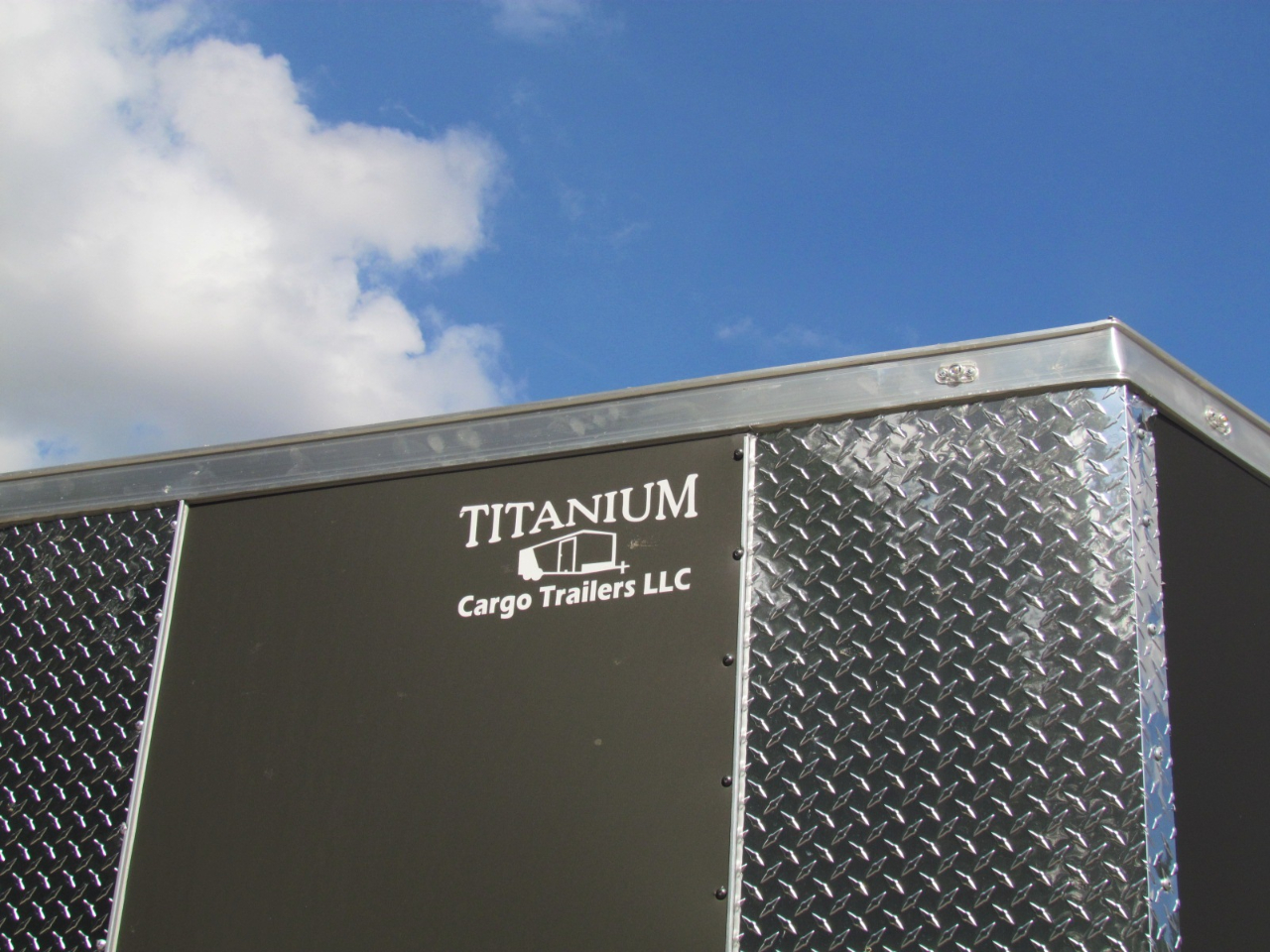 Trailer Enclosed Trailer  2026